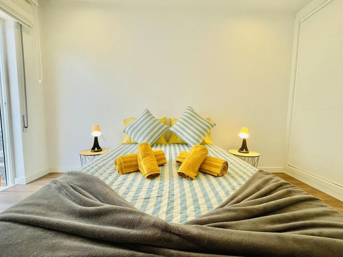 Limoeiro - Shopping Center 50M - Modern Apartment Portimao 0*,